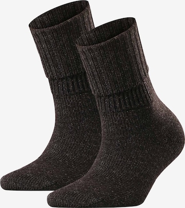 Chaussettes de sport FALKE en gris : devant