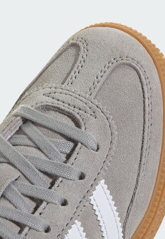 ADIDAS ORIGINALS Tenisky 'Handball Spezial' - Sivá