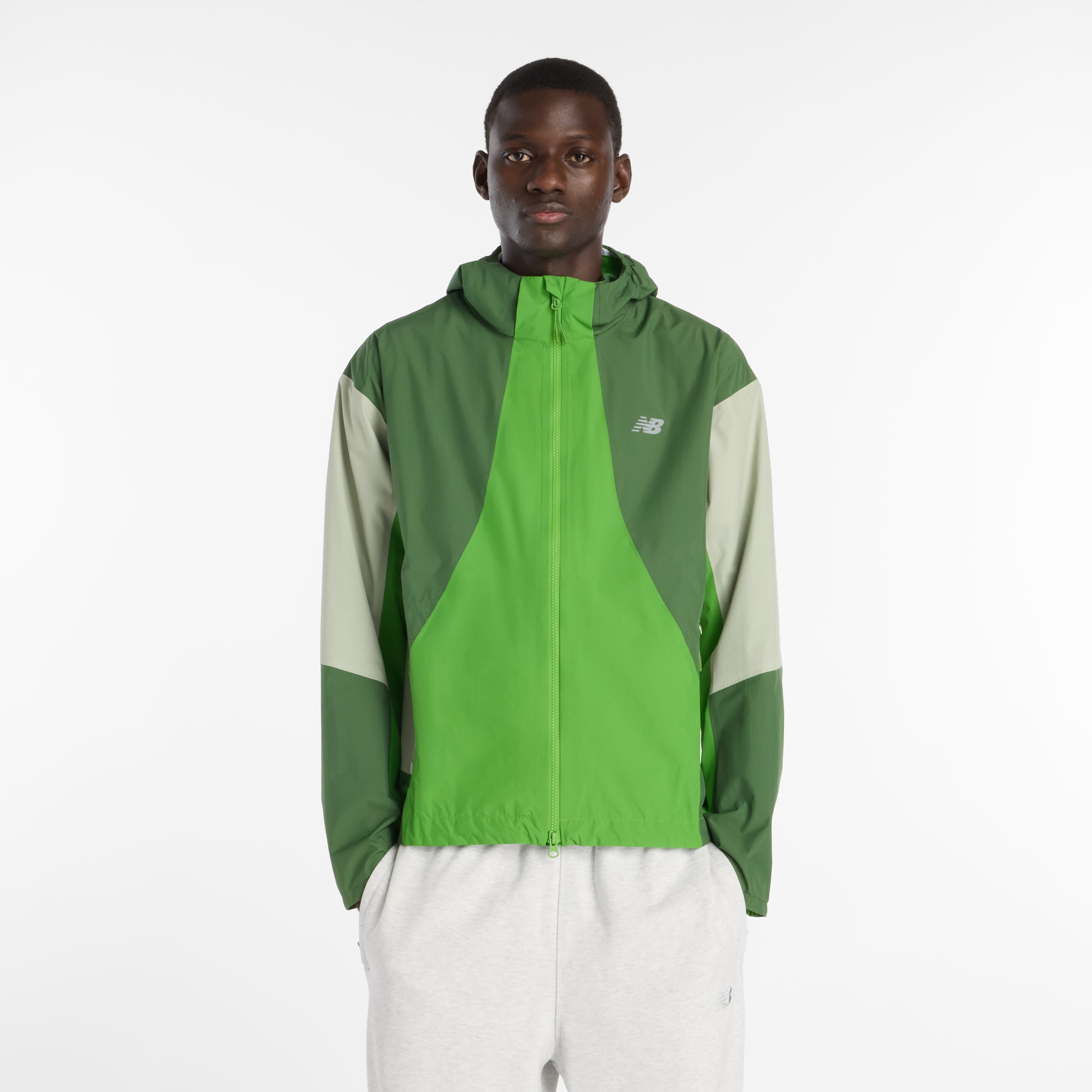 new balance Sportjacke 'Better Run' in Grün: Vorderseite