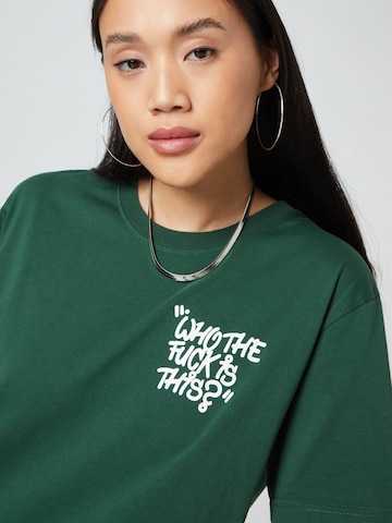 Tricou 'Theo' de la ABOUT YOU x Dardan pe verde