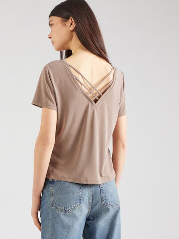ONLY - Camiseta 'ONLFREE' en marrón