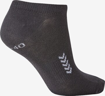 Hummel Sportsocken in Grau