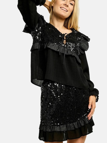 Liberte Essentiel Shirt ' NOR ' in Black: front