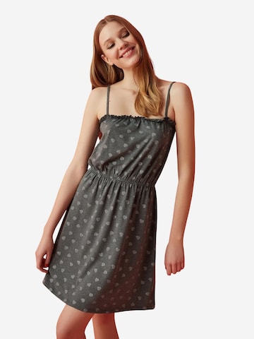 Penti Hálóing 'PENTI Glitter Hearts Kleid' - szürke: elől