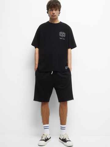 Pull&Bear Loosefit Shorts in Schwarz