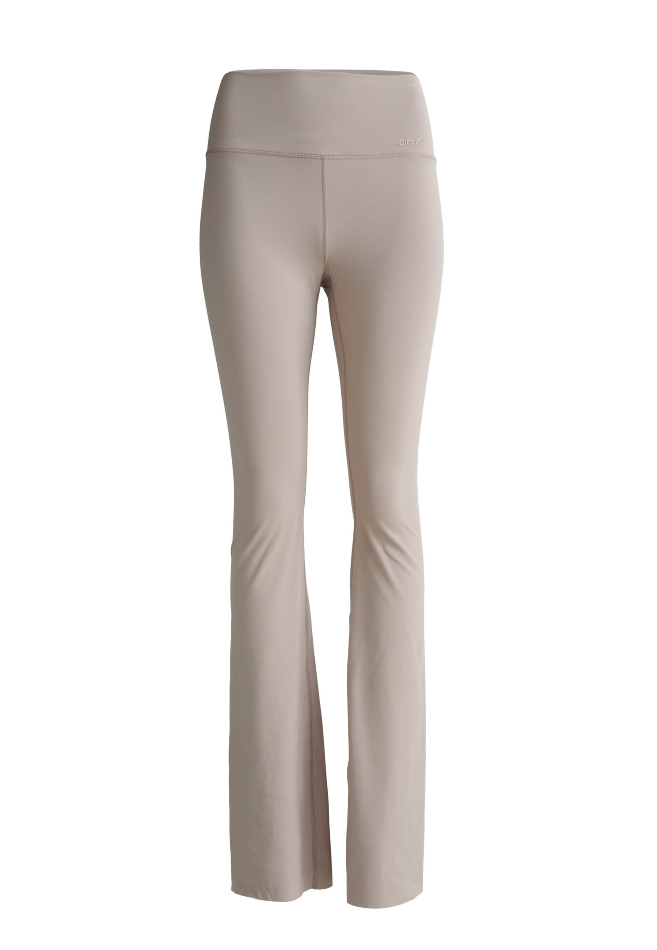 Aim'n Расклешенный Спортивные штаны 'Sense' в Бежевый: спереди
