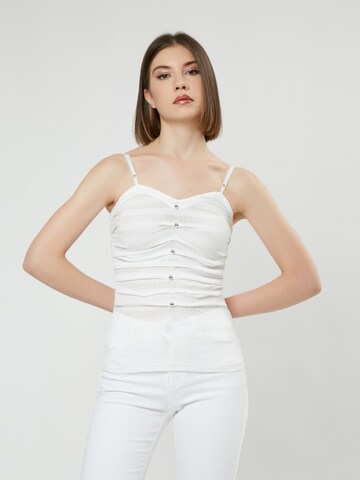 Influencer Top in White: front