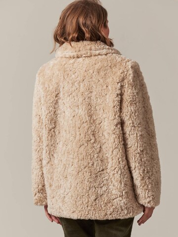 Veste mi-saison 'Uriah' Deeluxe en beige