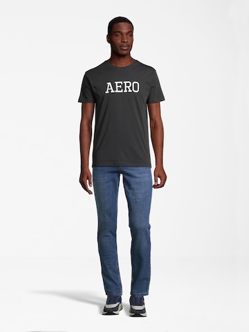 AÉROPOSTALE T-shirt i svart