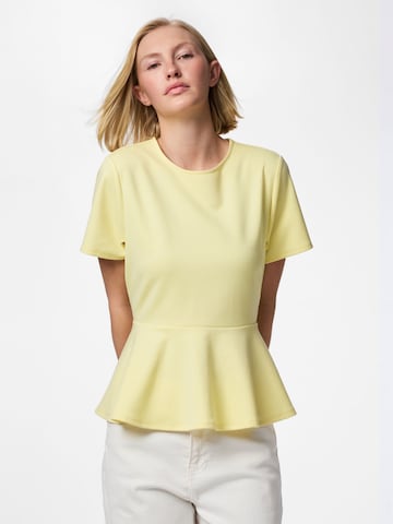 Chemisier PIECES en jaune : devant