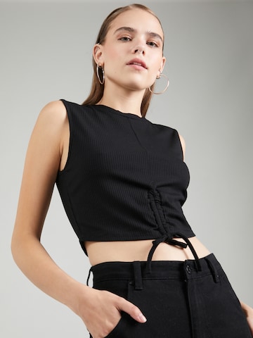 ABOUT YOU Top 'Erin' in Schwarz