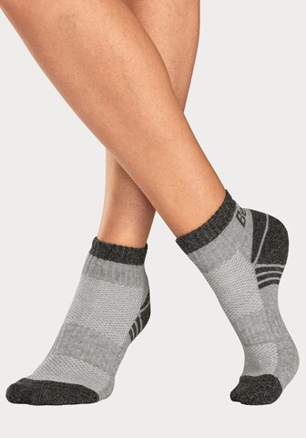 BENCH Socken in Beige