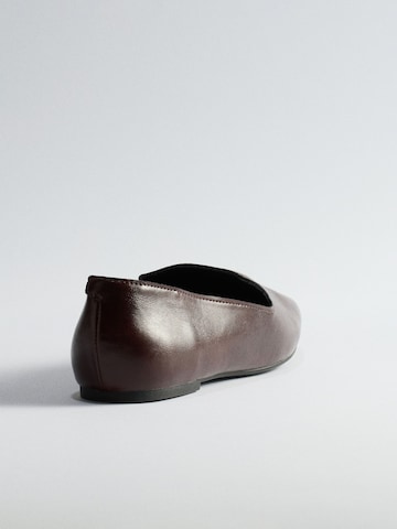 raudona The Set Loaferai