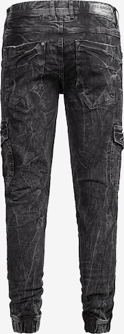 Redbridge Tapered Jeanshose in Schwarz