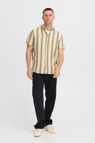 BLEND - Regular Fit Camisa ' BHBobby Linen Mix ' em verde