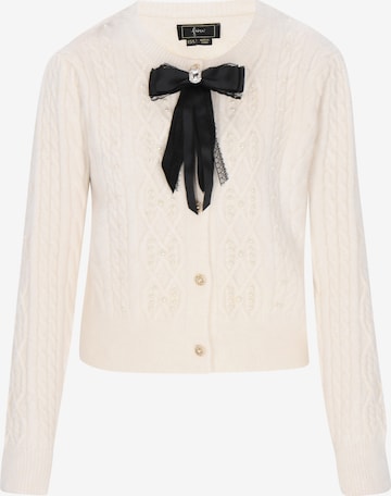 faina Kofta i vit: framsida