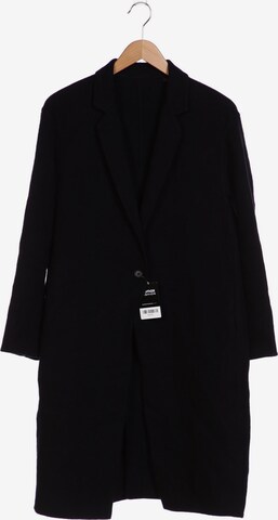 UNIQLO Jacket & Coat in S in Black: front