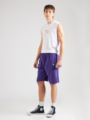 Largi Pantaloni 'NBA' de la NEW ERA pe mov