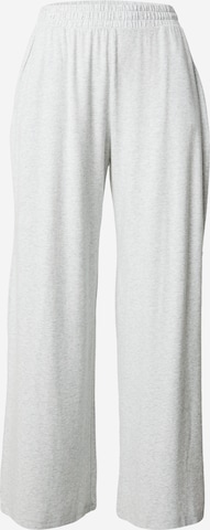 Abercrombie & FitchWide Leg/ Široke nogavice Hlače - siva boja: prednji dio