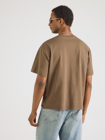 LEVI'S ® T-shirt i brun