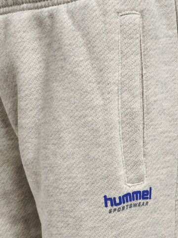 Hummel Regular Sporthose in Grau