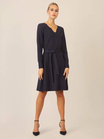 APART Knitted dress in Blue
