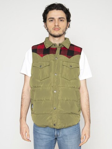 PENFIELD Vest in Green: front