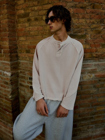 T-Shirt Bershka en beige