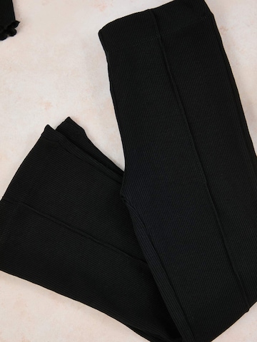 Trendyol - Conjunto en negro