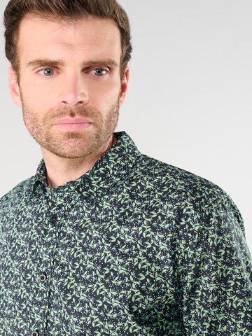 Coupe regular Chemise 'Evans' Le Temps Des Cerises en noir