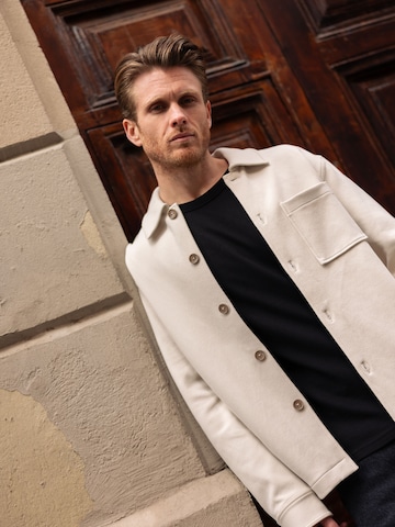 DAN FOX APPAREL Between-Season Jacket 'Otto' in White