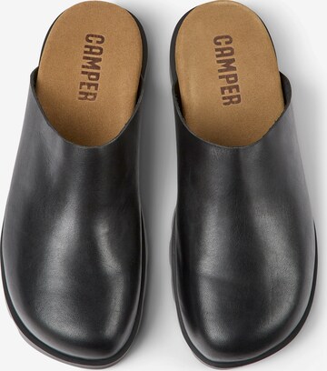 CAMPER Clogs 'Brutus' in Black