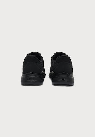 SKECHERS - Zapatillas deportivas bajas 'BOBS B FLEX - SMOOTH EDGE' en negro
