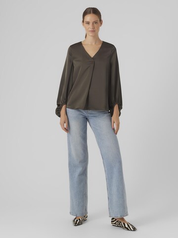 VERO MODA Blouse 'LOVIE' in Grijs