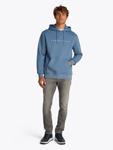 Tommy Jeans Sweatshirt in Blue