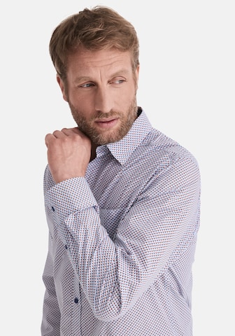 Coupe regular Chemise 'Hugh' Stooker Men en bleu