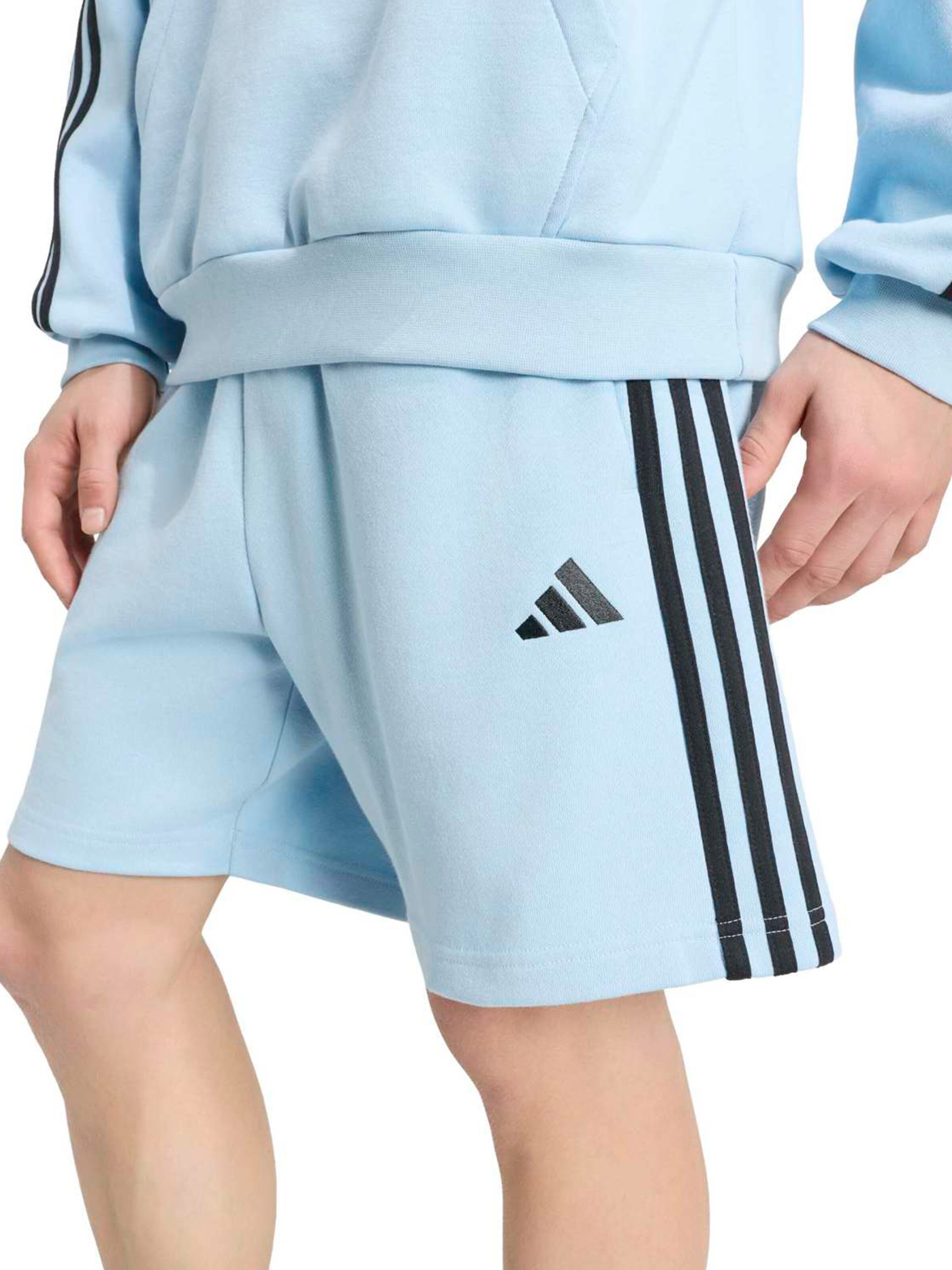 Largi Pantaloni sport de la ADIDAS SPORTSWEAR pe albastru