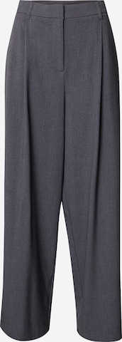 Pantalon à pince 'PCPRUISA' PIECES en gris : devant