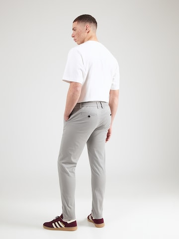 Lindbergh Ozke Hlače z naborki 'Superflex' | siva barva