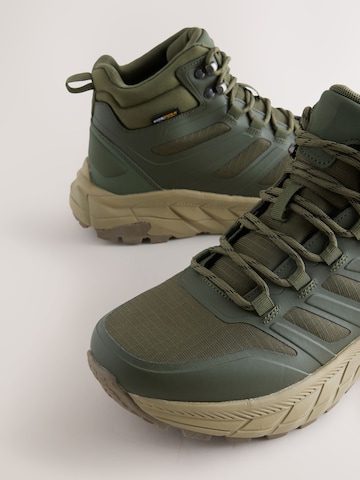 Next - Bota com atacadores em verde