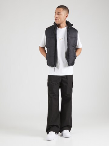 Tricou de la Nike Sportswear pe alb