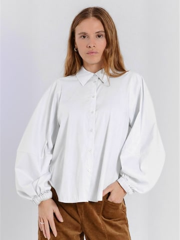 NORR Shirt ' Otilia ' in Wit: voorkant