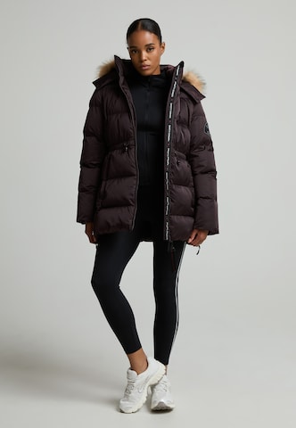 Parka d’hiver Zavetti Canada en marron