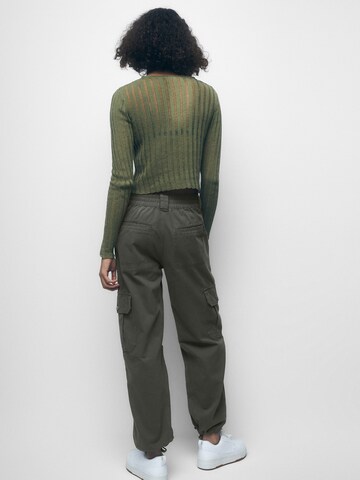 Pull&Bear Loose fit Cargo Pants in Green