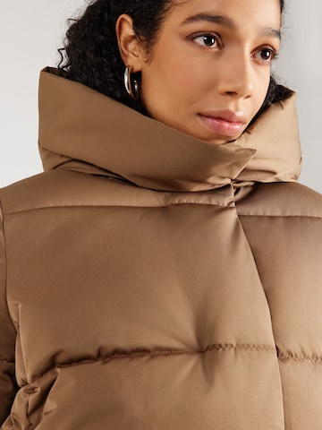 VERO MODA Winter Jacket 'VMSTELLA' in Green