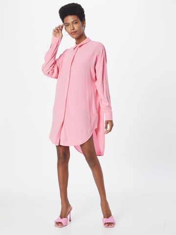 Soft Rebels Blouse 'FREEDOM' in Roze: voorkant