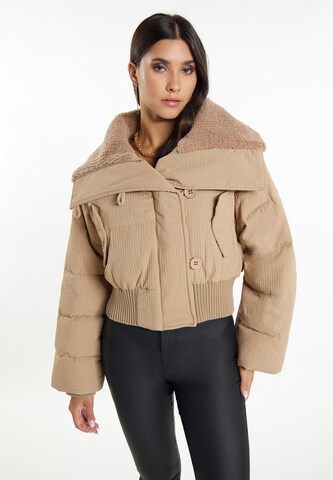 faina Winter Jacket in Beige: front