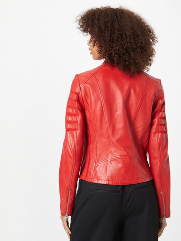 Veste mi-saison 'Gwenny' Gipsy by Mauritius en rouge