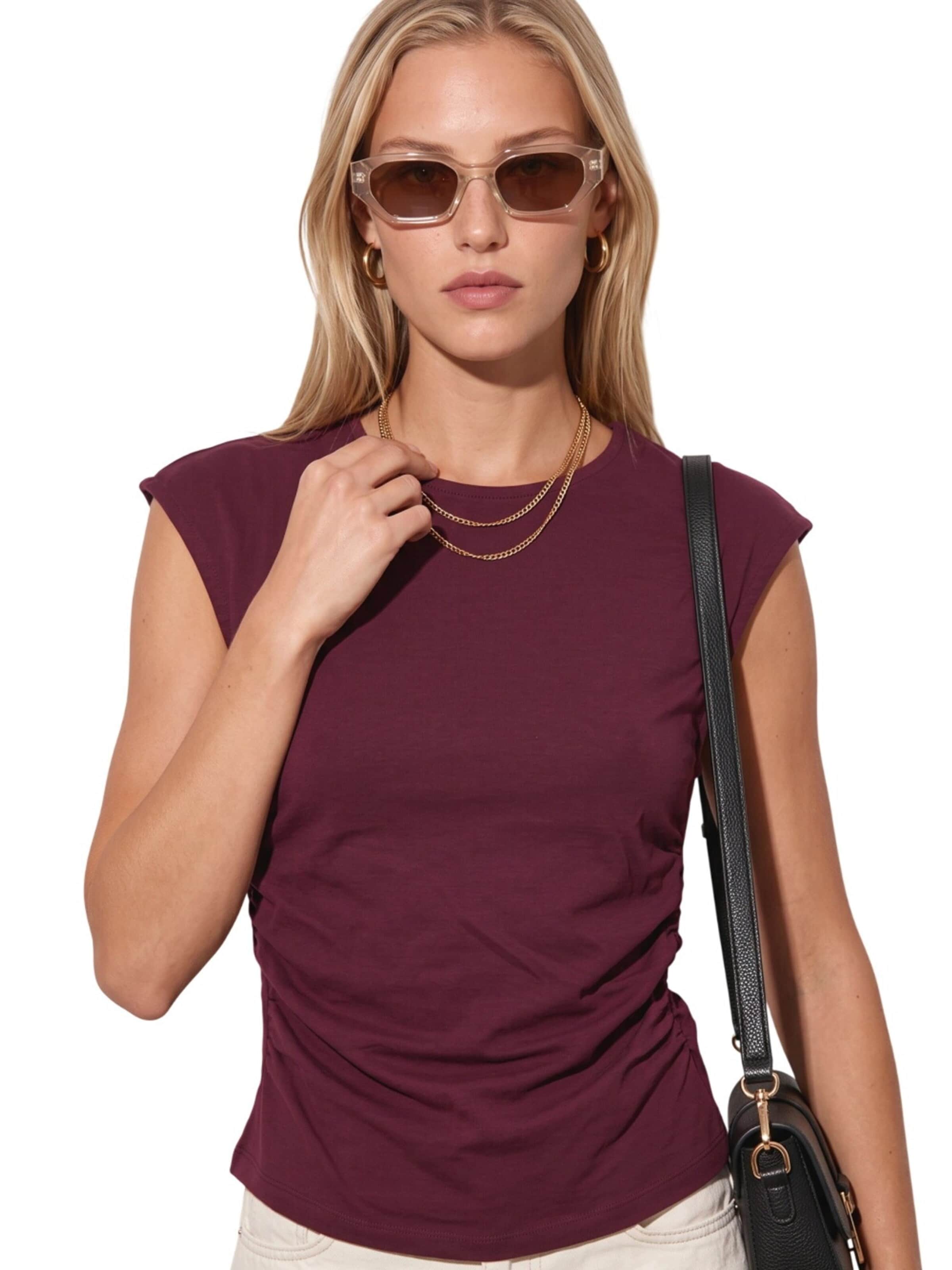 No Matter What Blouse in Rood: voorkant