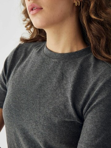 Noella - Top ' Lidie ' en gris